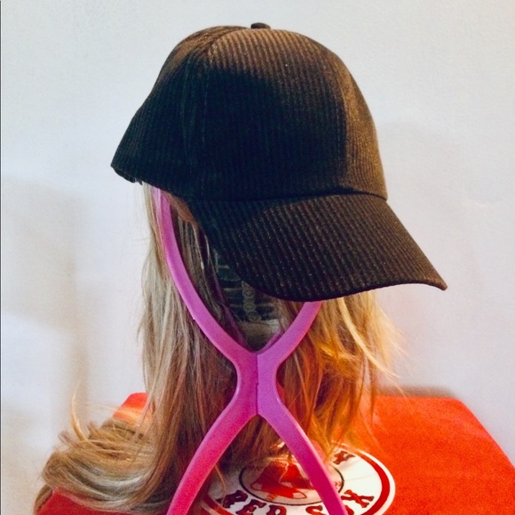 HATS🤎 Brown corduroy adjustable baseball hat/cap. NEW!’ - Picture 1 of 13